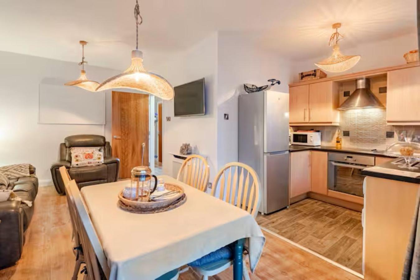 Harbour Sound Apartment, Ballycastle, Causeway Coast מראה חיצוני תמונה
